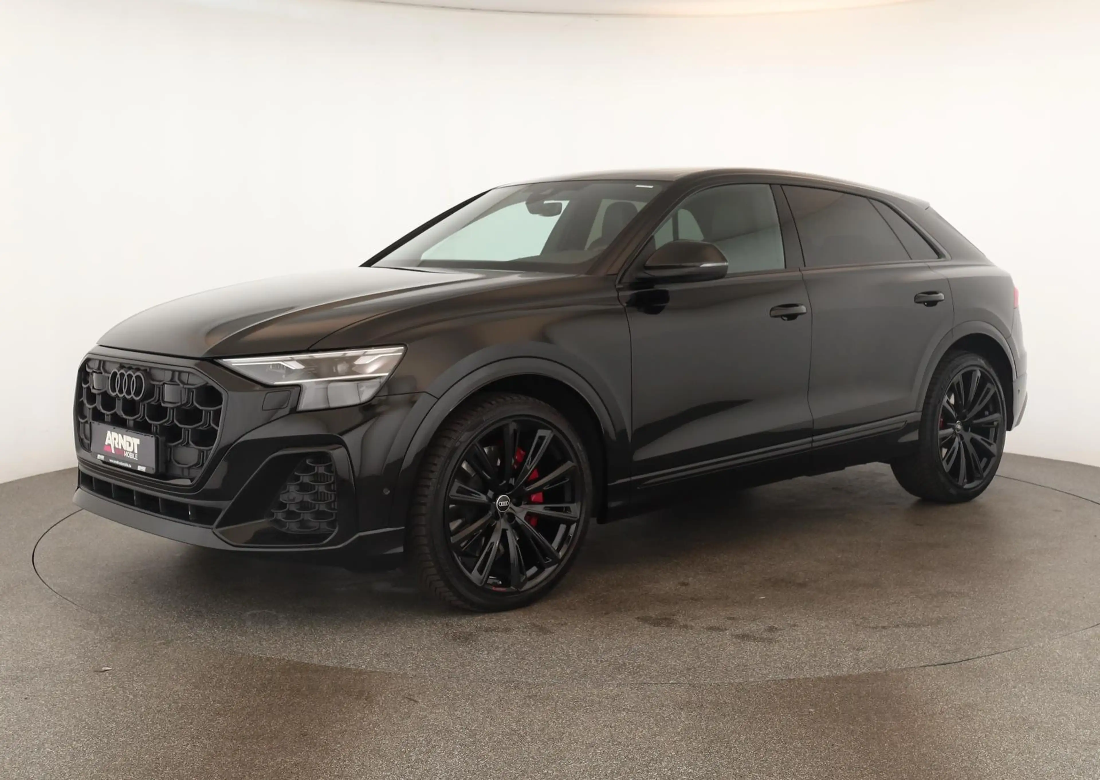 Audi SQ8 TFSI Facelift Leder Matrix Pano BangO ACC 23 — photo 2