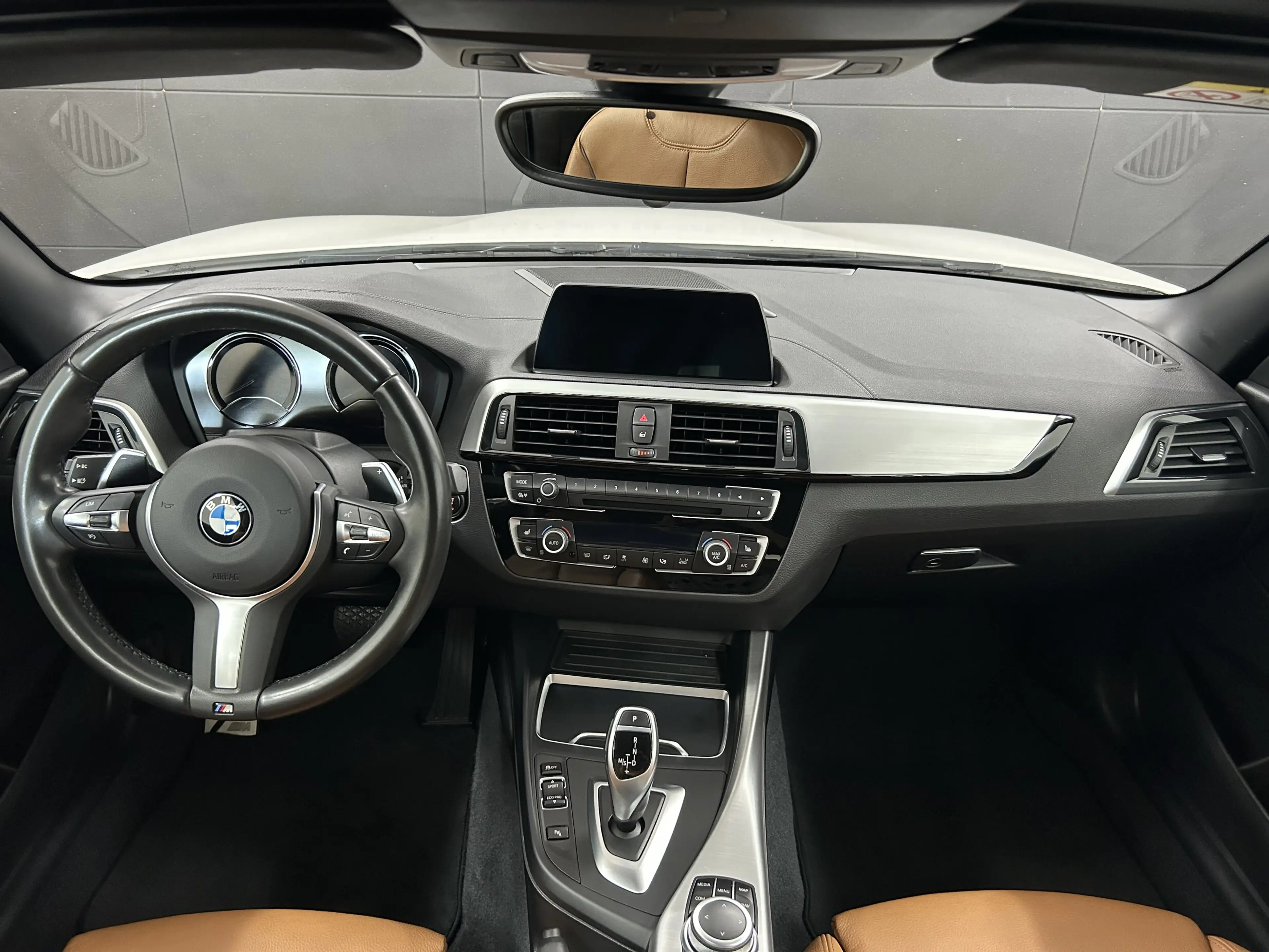 BMW 220 i M Sport+Leder+LED+PDC+SHZ+TEMP+USB+Navi — photo 9