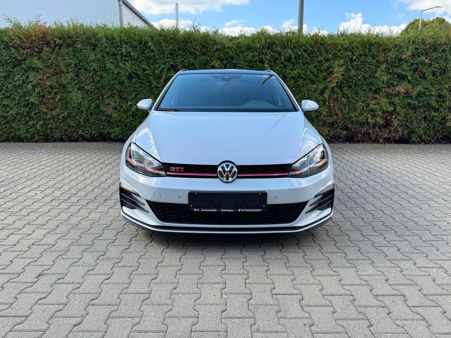 Volkswagen Golf GTI GTI Performance BMT/ Pano / ACC / Virtual / KeyGo Grau - 2