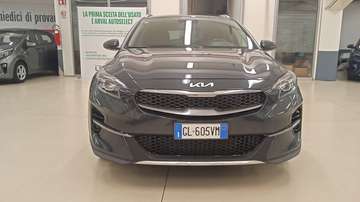 1.0 T-GDi High Tech