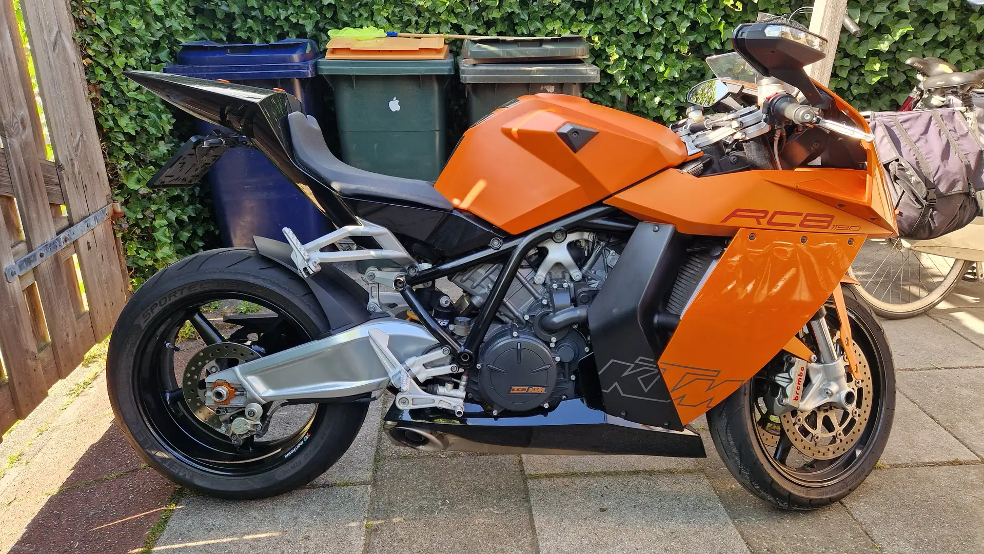 KTM 1190 RC8 Orange - 2