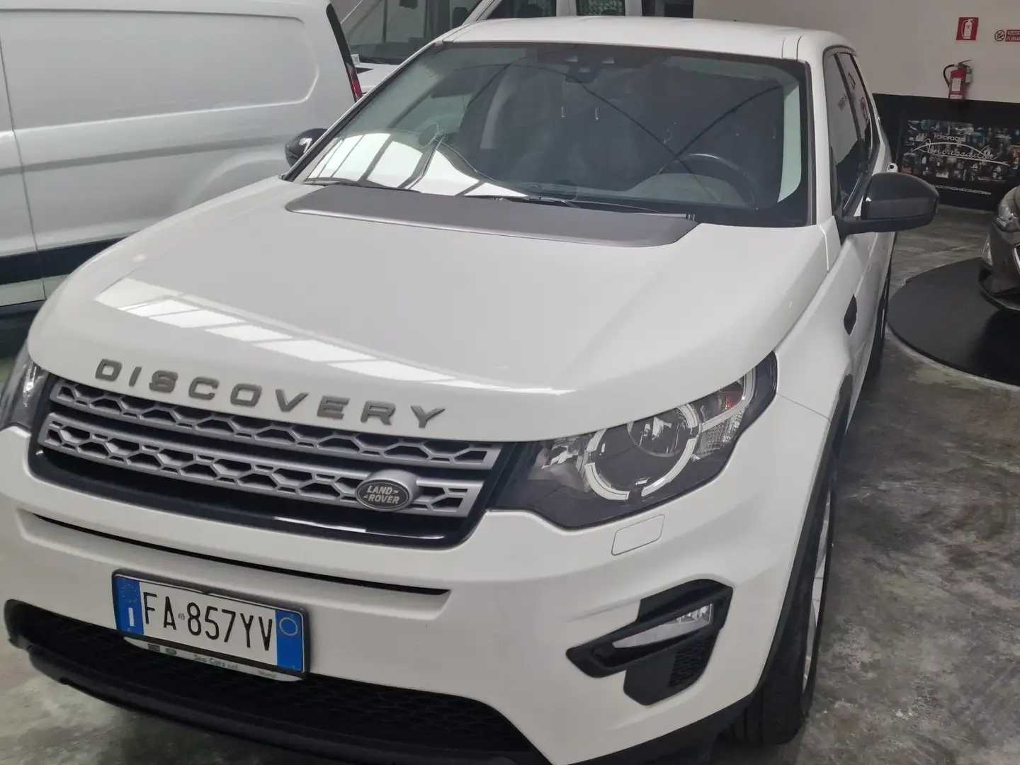 Land Rover Discovery Sport Discovery Sport 2.0 td4 SE awd 150cv auto Bianco - 1