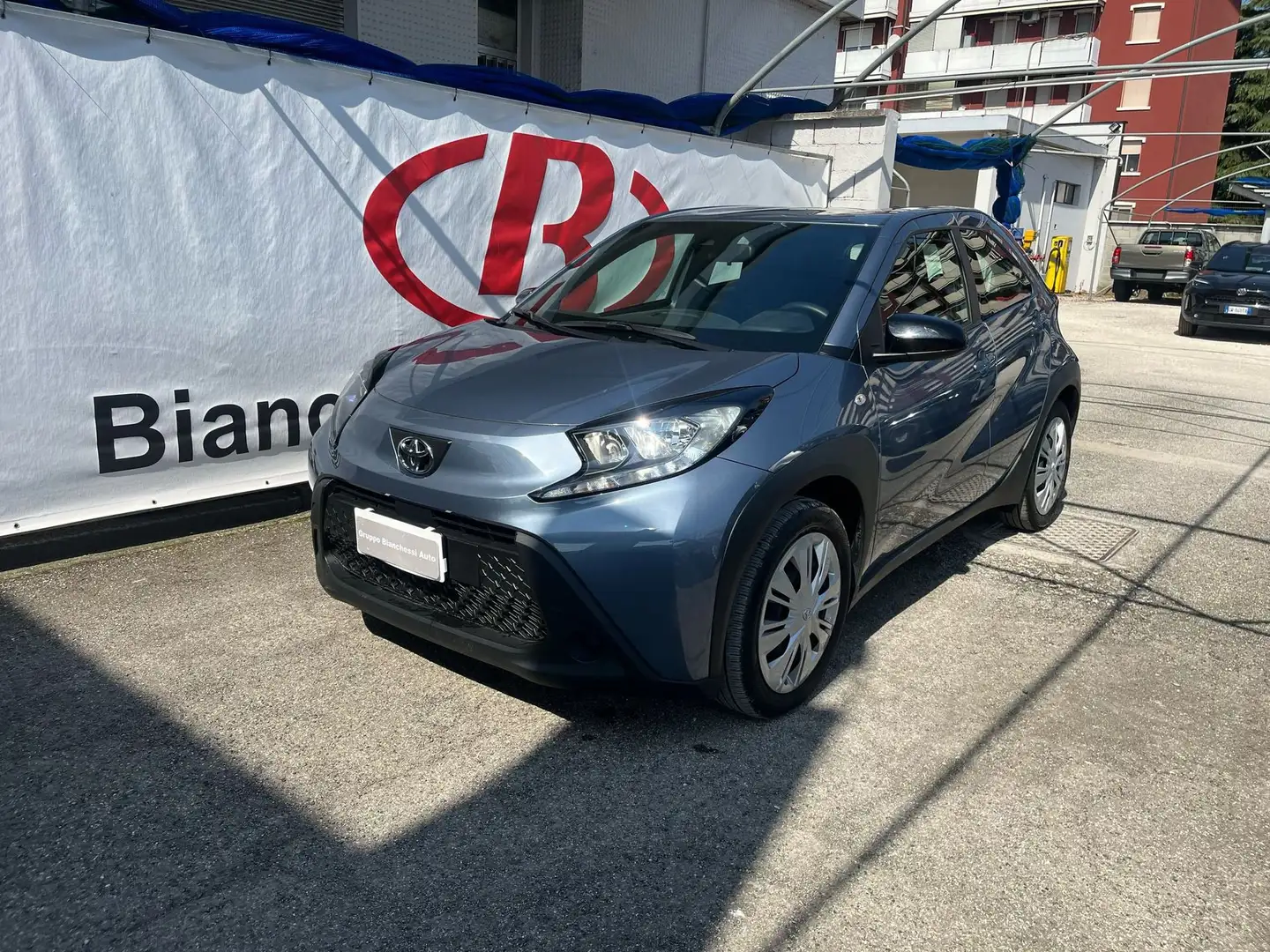 Toyota Aygo X 1.0 VVT-i 72 CV 5 porte Active - 1