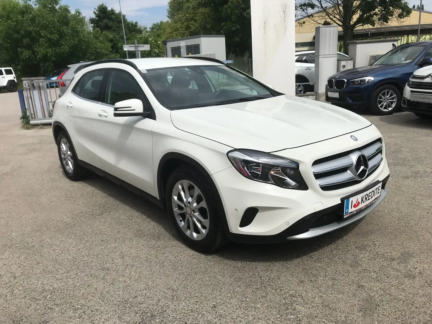 Mercedes-Benz GLA 200 d Aut. Weiß - 1