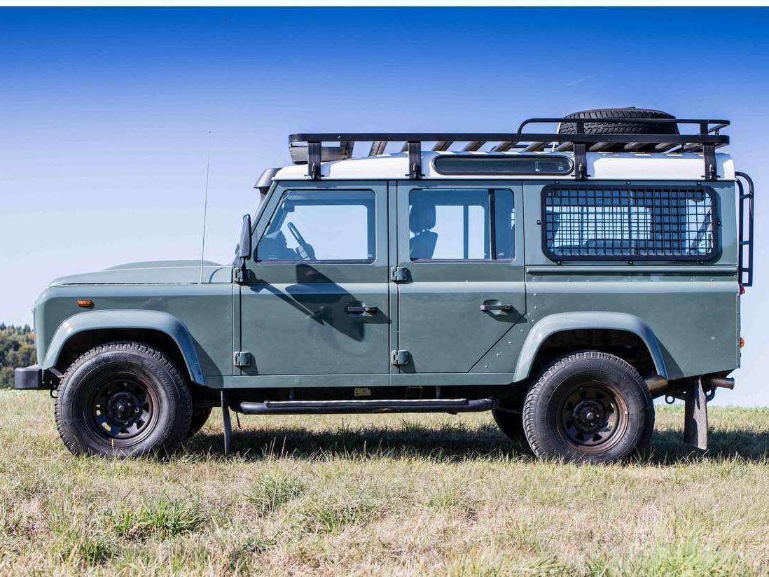 Second hand Land Rover Defender 2.2