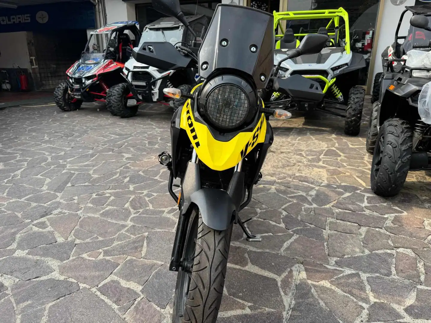 Suzuki V-Strom 250 full Blau - 1