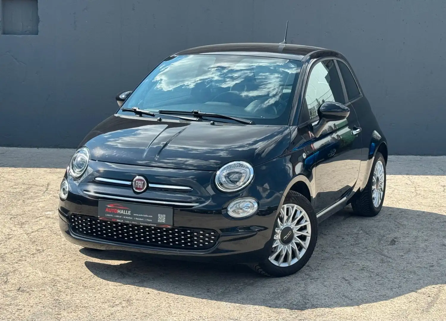 Fiat 500 CarPlay & Android Auto BLT DAB PDC Schwarz - 1