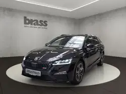 Skoda Octavia Combi RS 2.0 TSI 7-Gang DSG