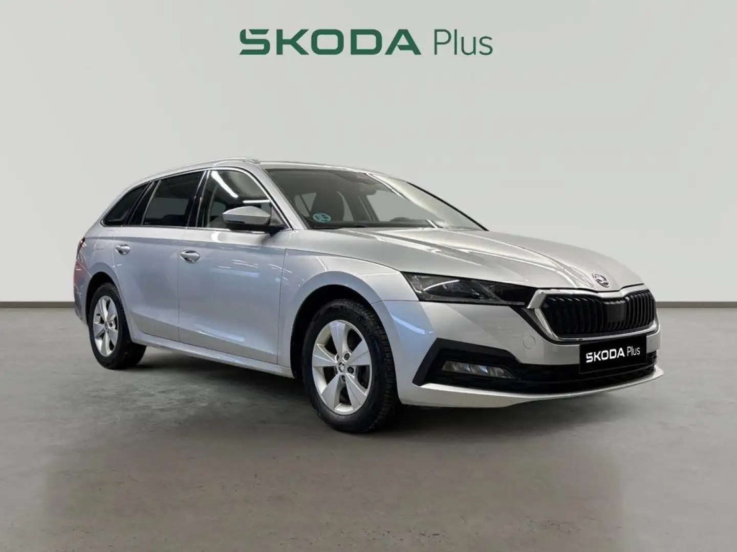 Skoda Octavia Combi 2.0TDI Ambition 85kW Plateado - 1