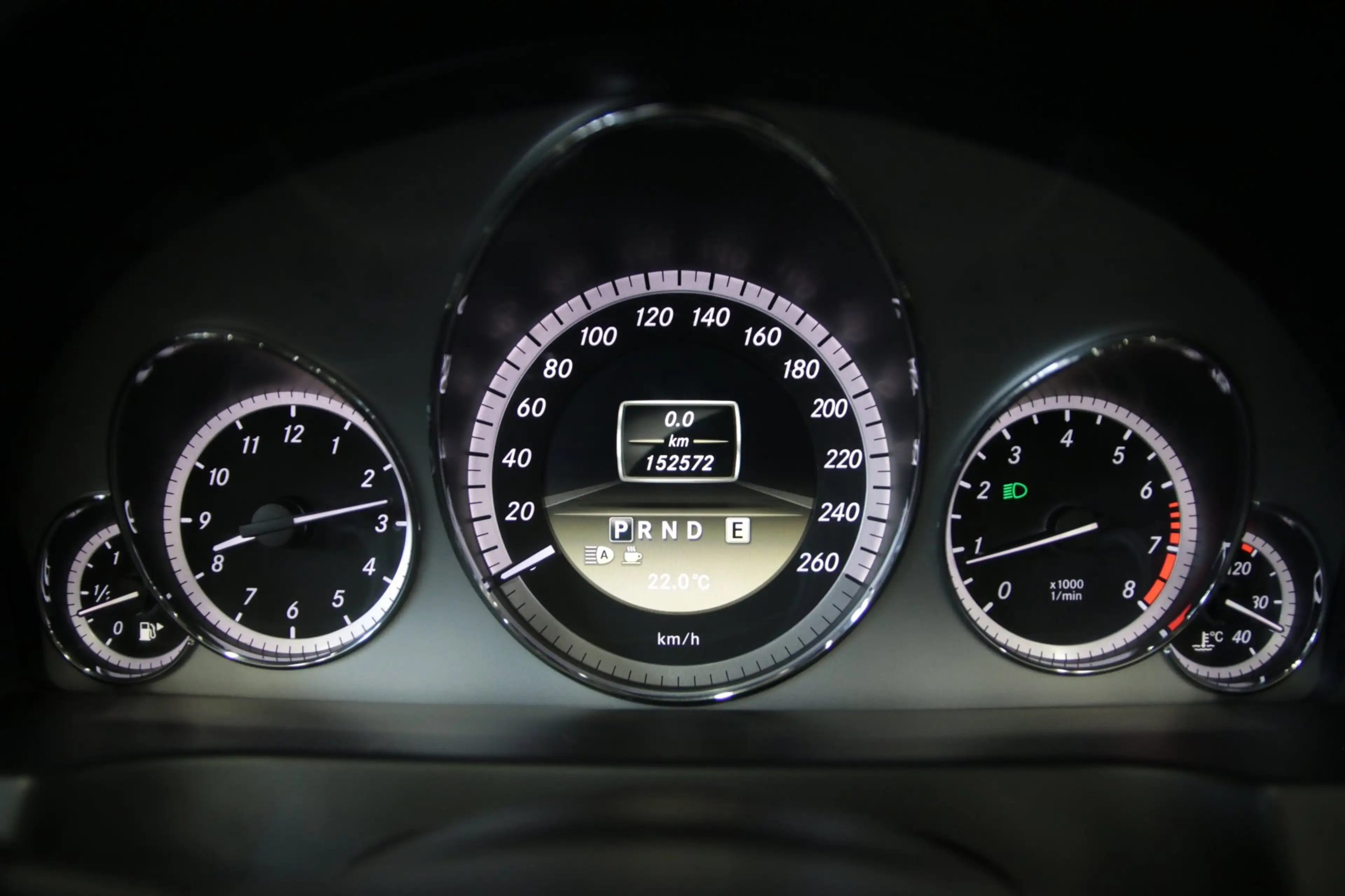 Mercedes-Benz E 250 Cabrio CGI Elegance/ Airscarf/ Stoelverwarming — photo 15