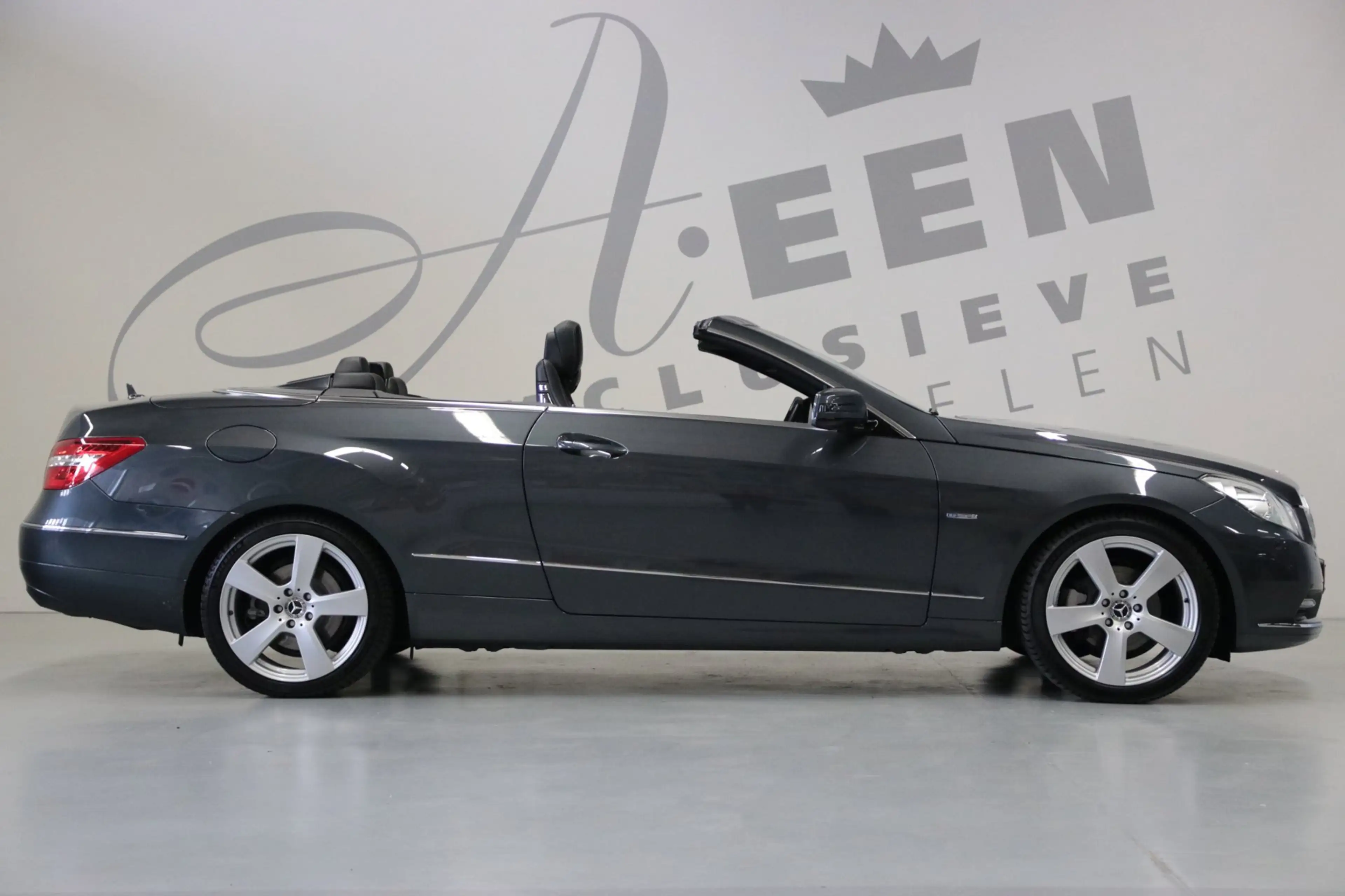 Mercedes-Benz E 250 Cabrio CGI Elegance/ Airscarf/ Stoelverwarming — photo 11