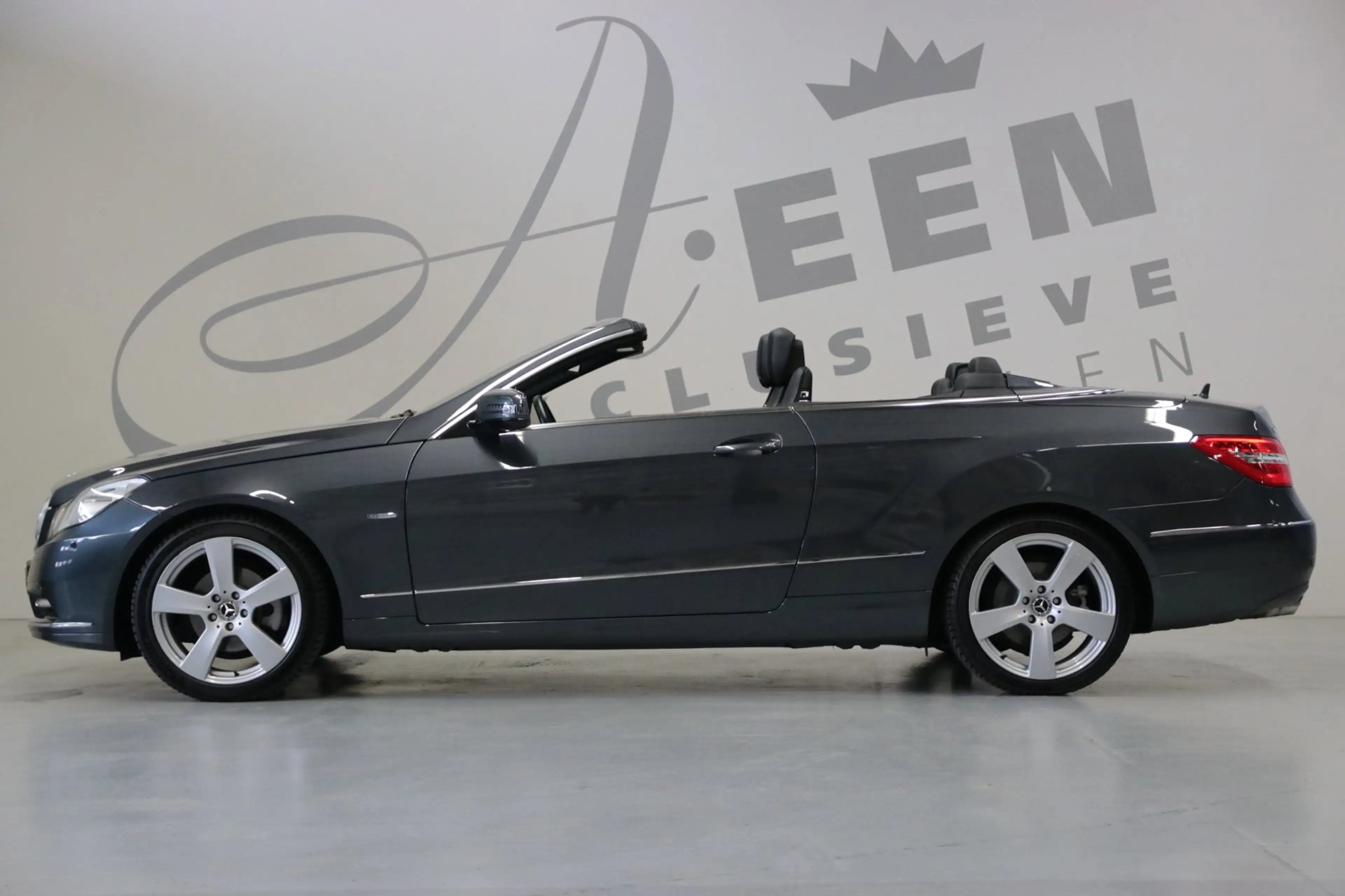 Mercedes-Benz E 250 Cabrio CGI Elegance/ Airscarf/ Stoelverwarming — photo 12