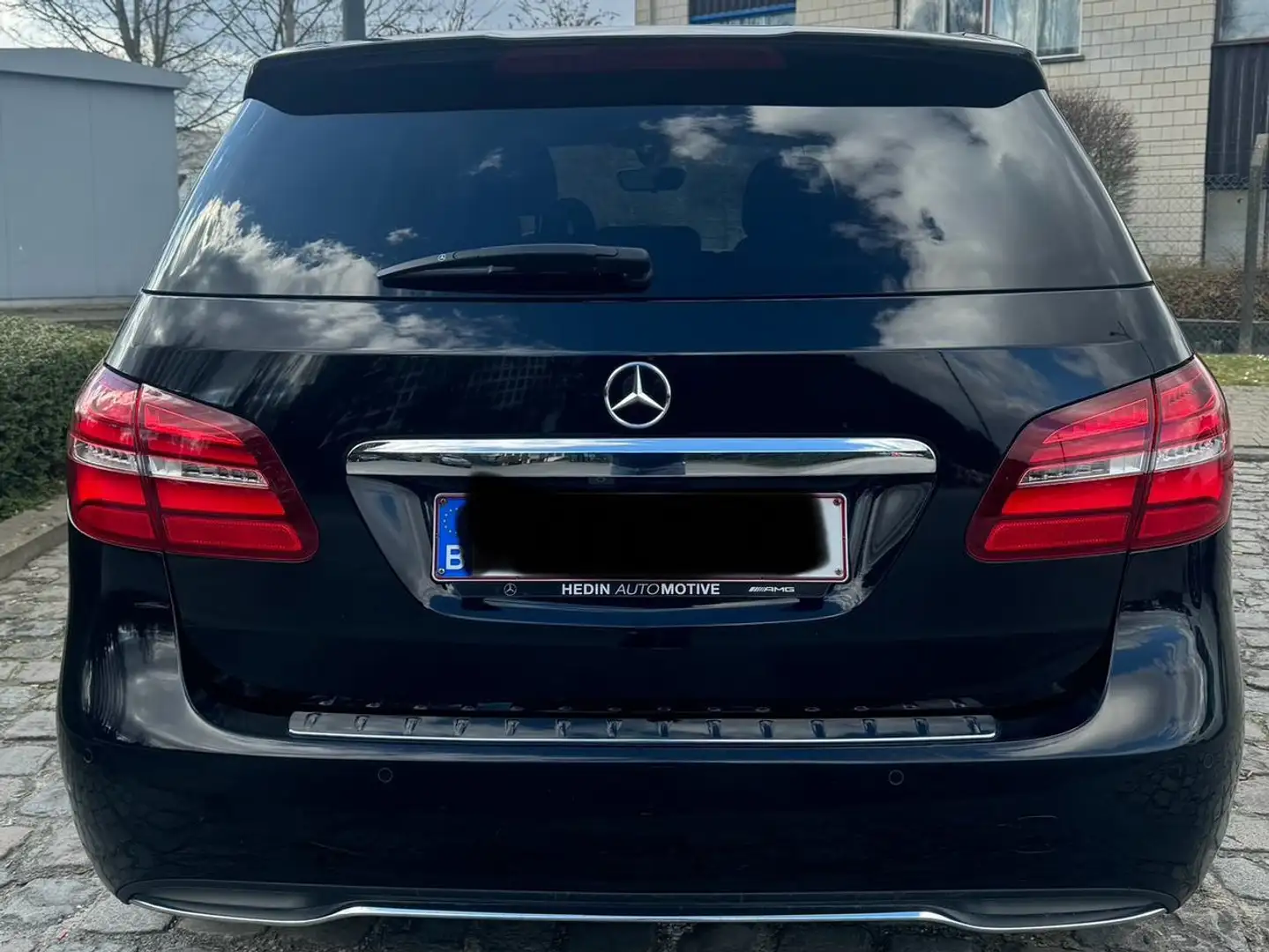 Mercedes-Benz B 180 d BE Edition Zwart - 2