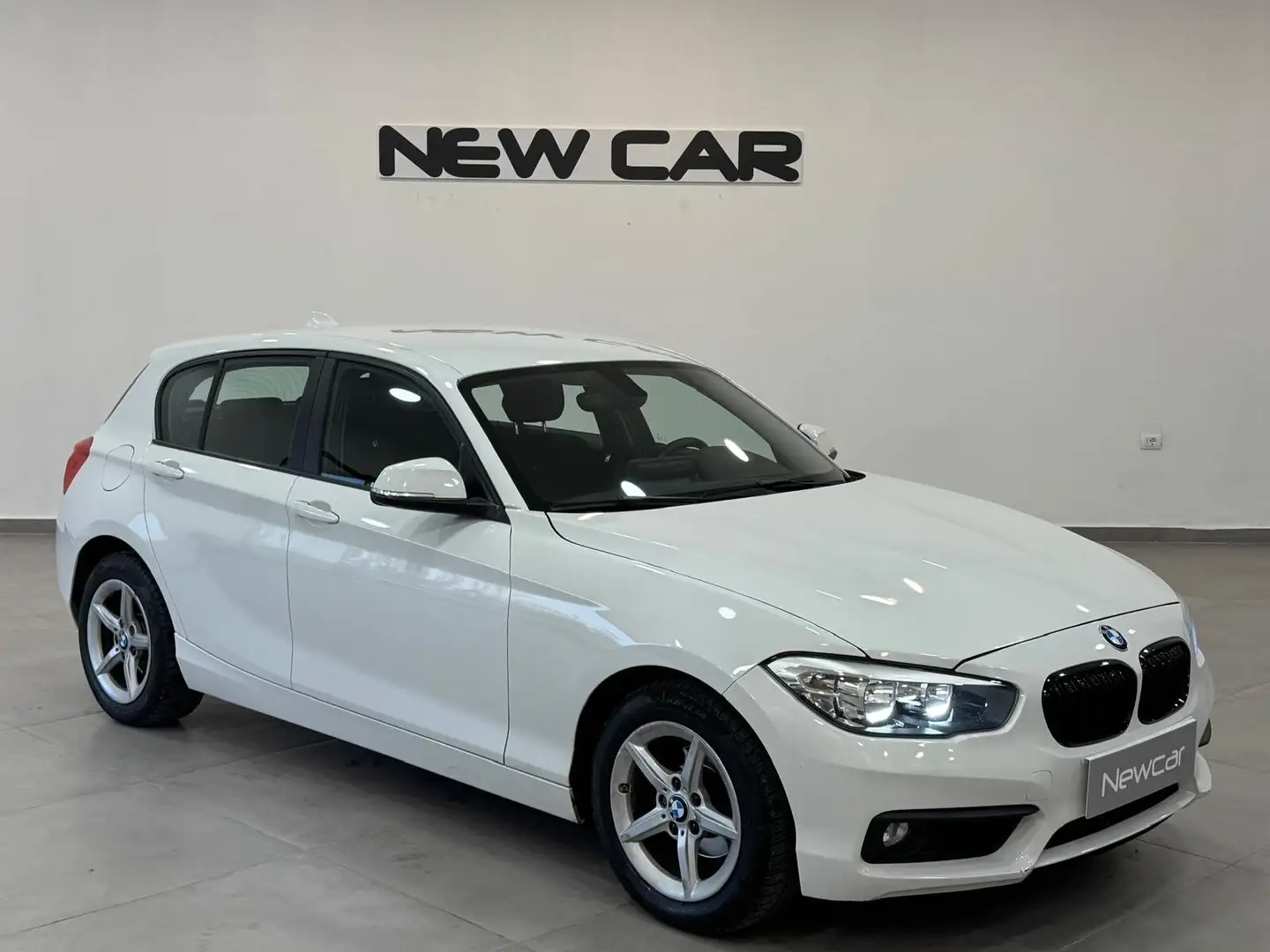 BMW 116 116d 5p. Sport Blanco - 1