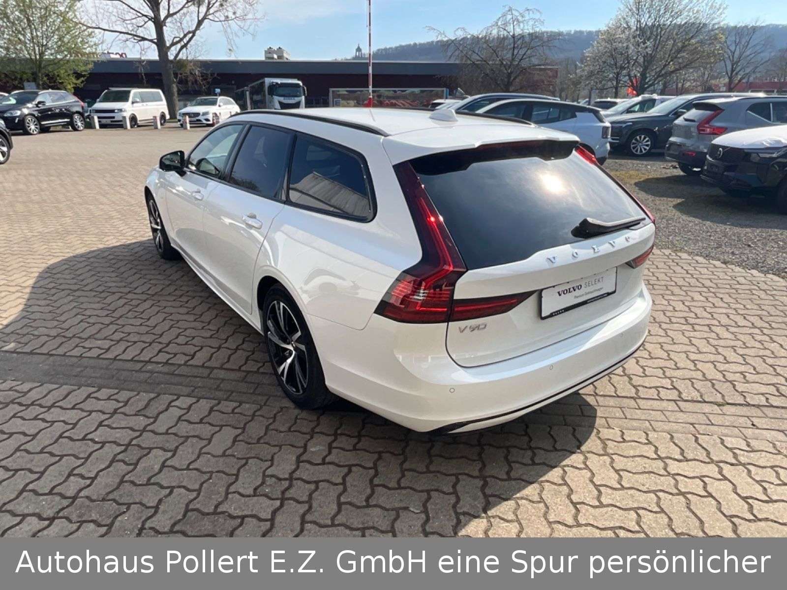 Volvo V90