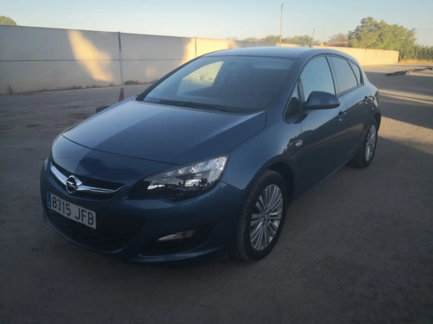 Opel Astra 1.6CDTi S/S Selective 110 Bleu - 2