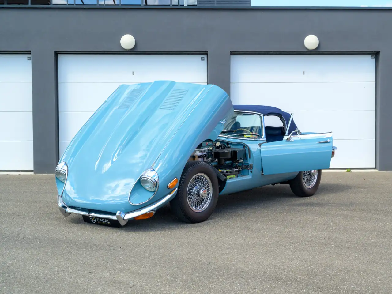 Jaguar E-Type SERIE 2 | MATCHING NUMBERS | RESTAURATION COMPLETE, foto 2
