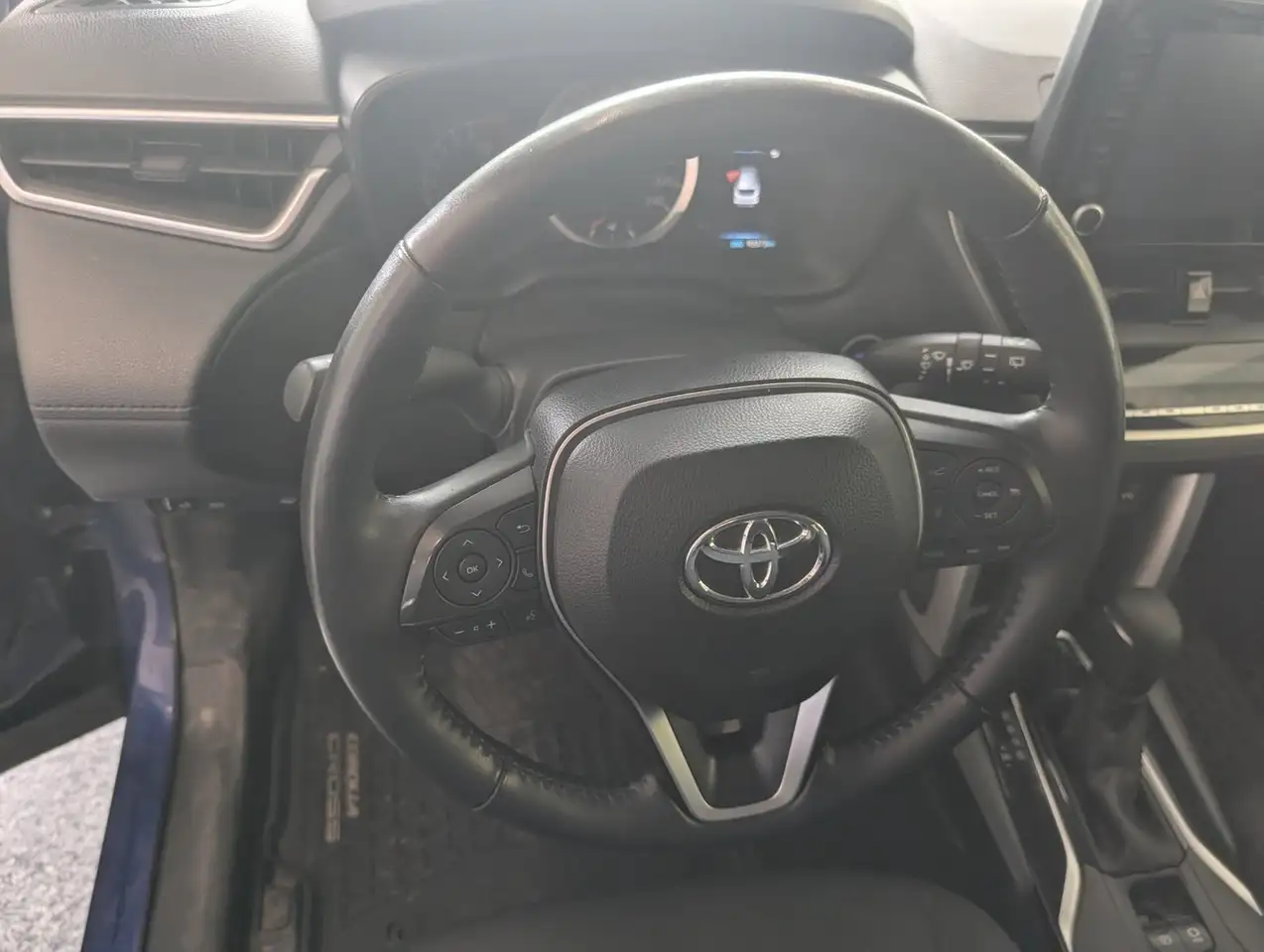 Toyota Corolla Cross photo Toyota Corolla Cross