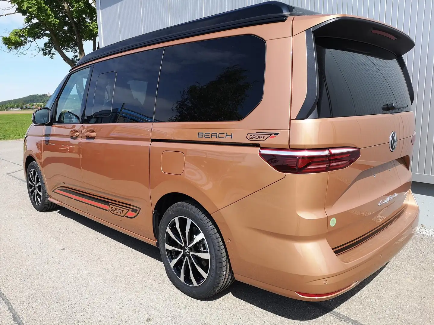 Volkswagen T7 California Beach 2.0TDI DSG Sport Edition 8 Fach GV5 Komfo... Bronze - 2