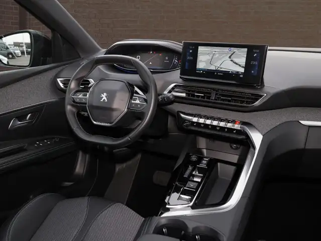 Peugeot 3008 view 10