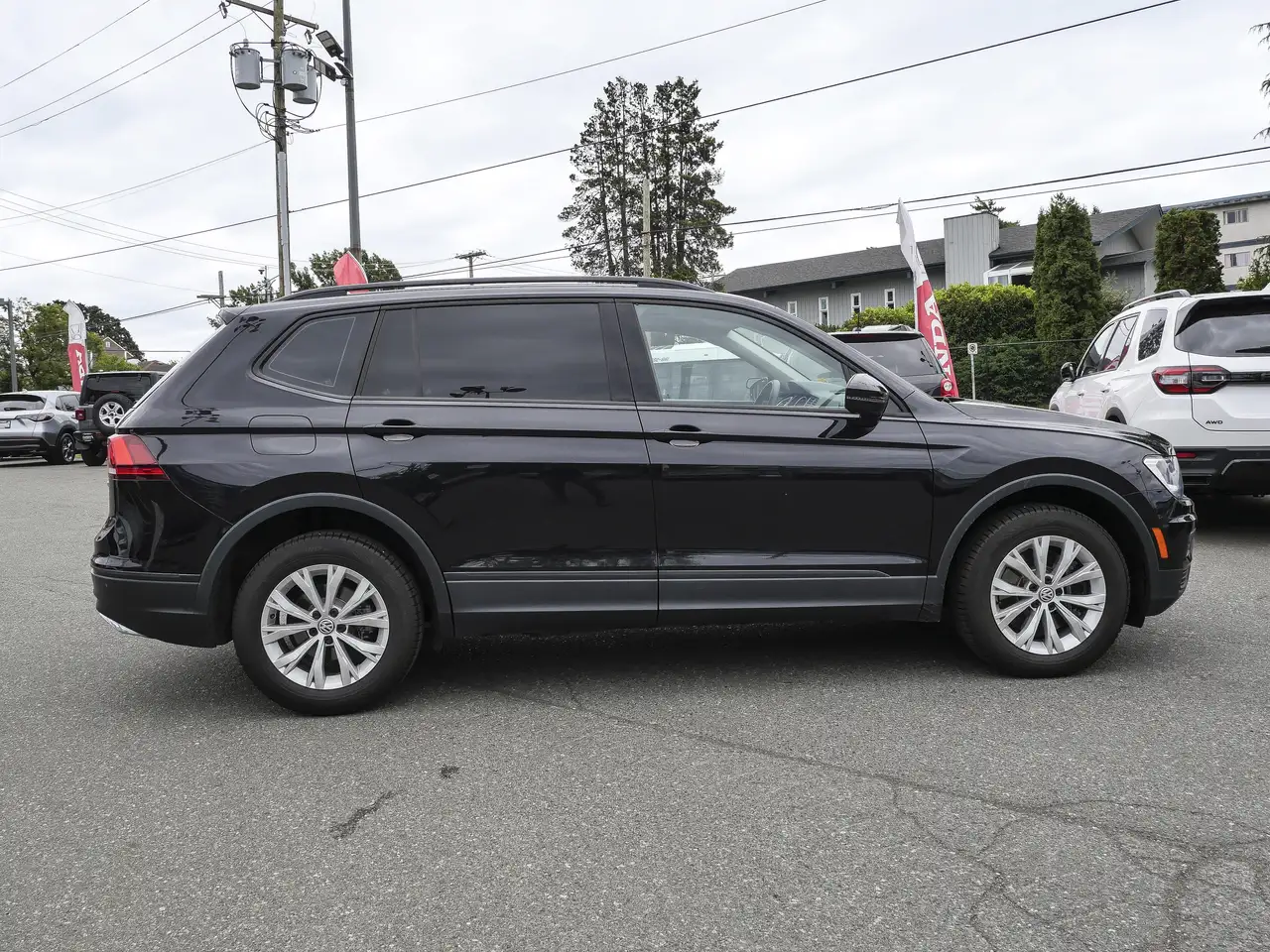 Volkswagen Tiguan снимка Volkswagen Tiguan