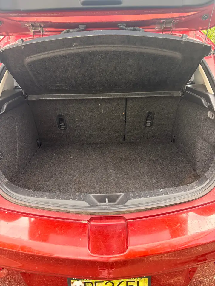 Mazda 3 снимка Mazda 3