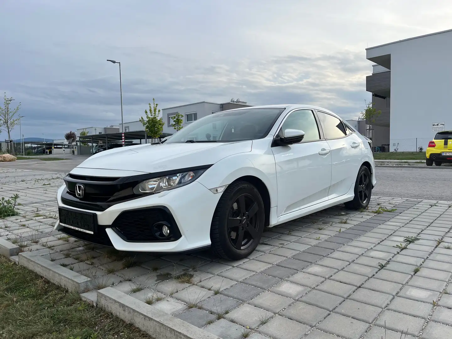 Honda Civic Civic 1.6 i-DTEC Elegance Elegance Weiß - 1