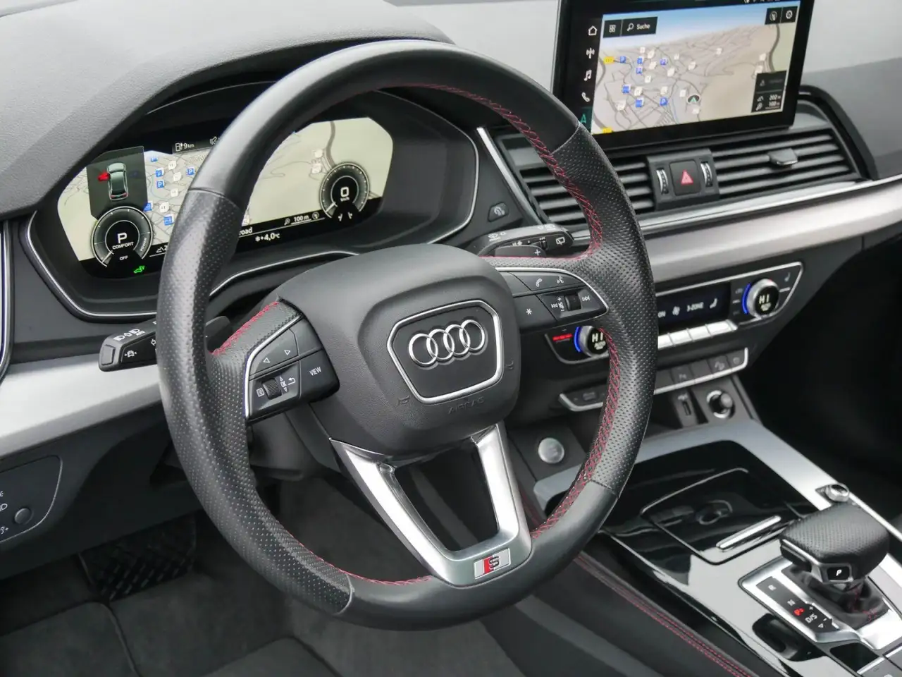 Audi Q5 50 TFSI e S-Line Pano B&O AHK 8