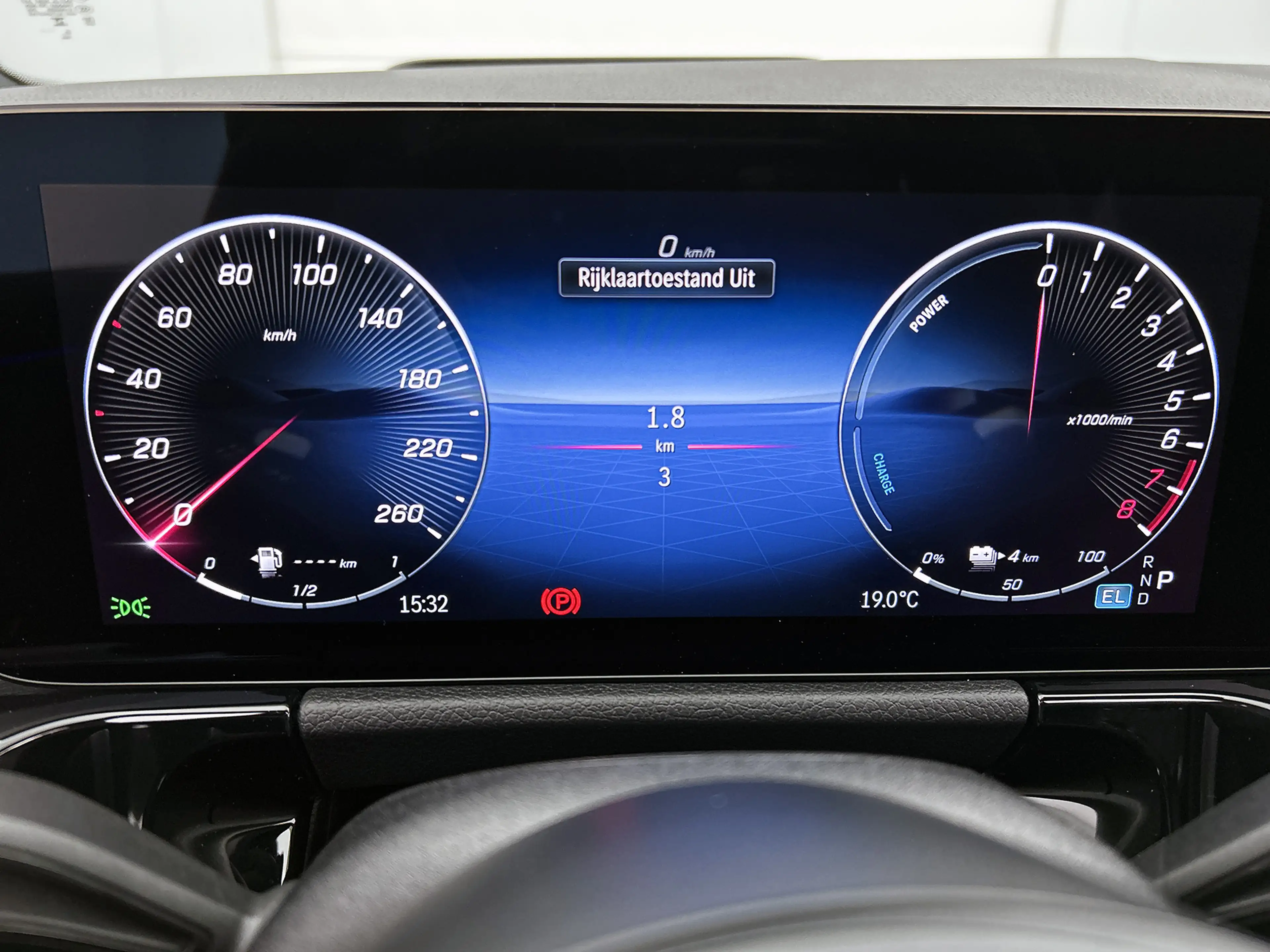 Mercedes-Benz GLA 250 e 140 Year Edition | Plus pakket | Nightpakket | T — photo 6