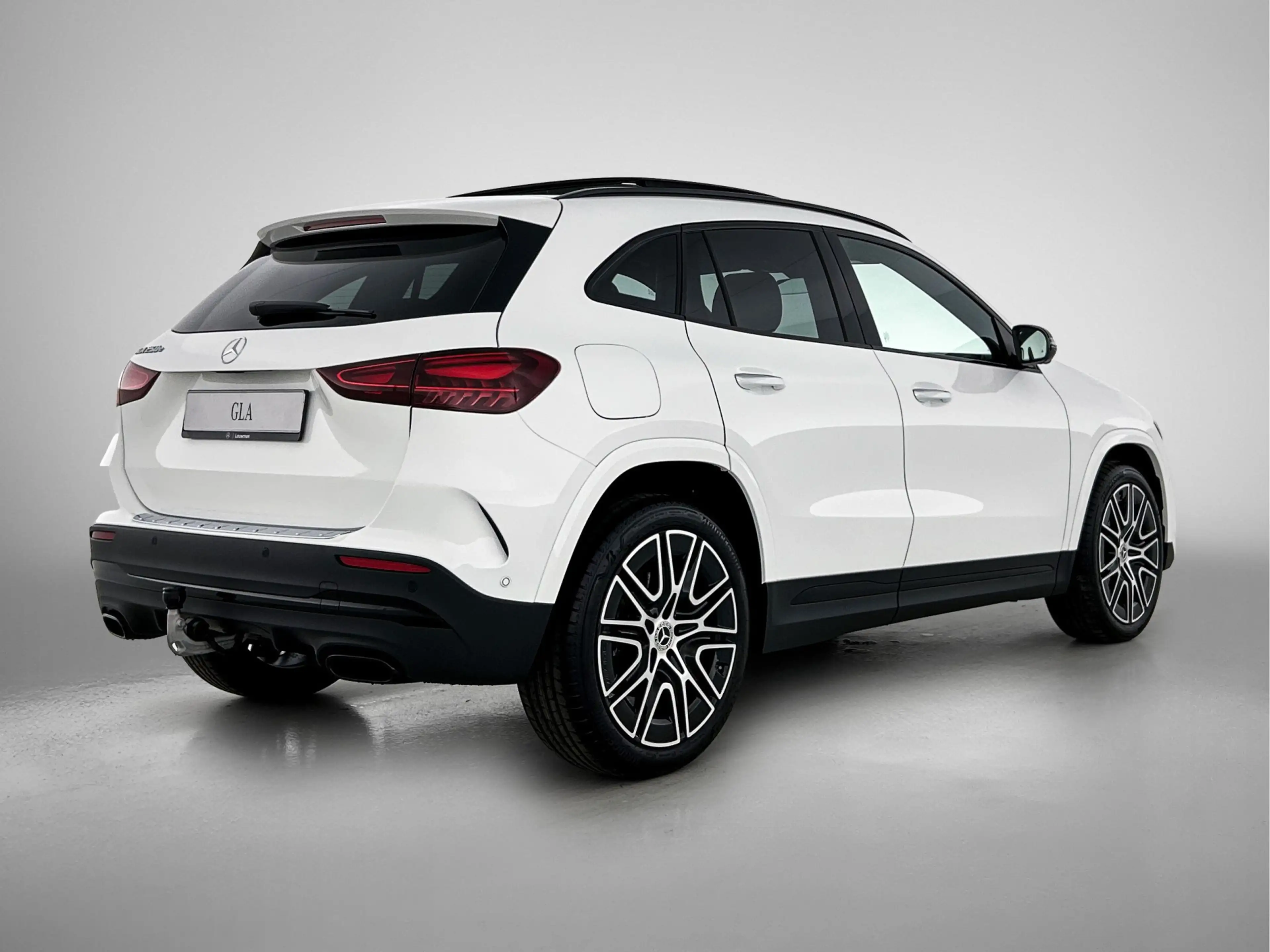 Mercedes-Benz GLA 250 e 140 Year Edition | Plus pakket | Nightpakket | T — photo 2