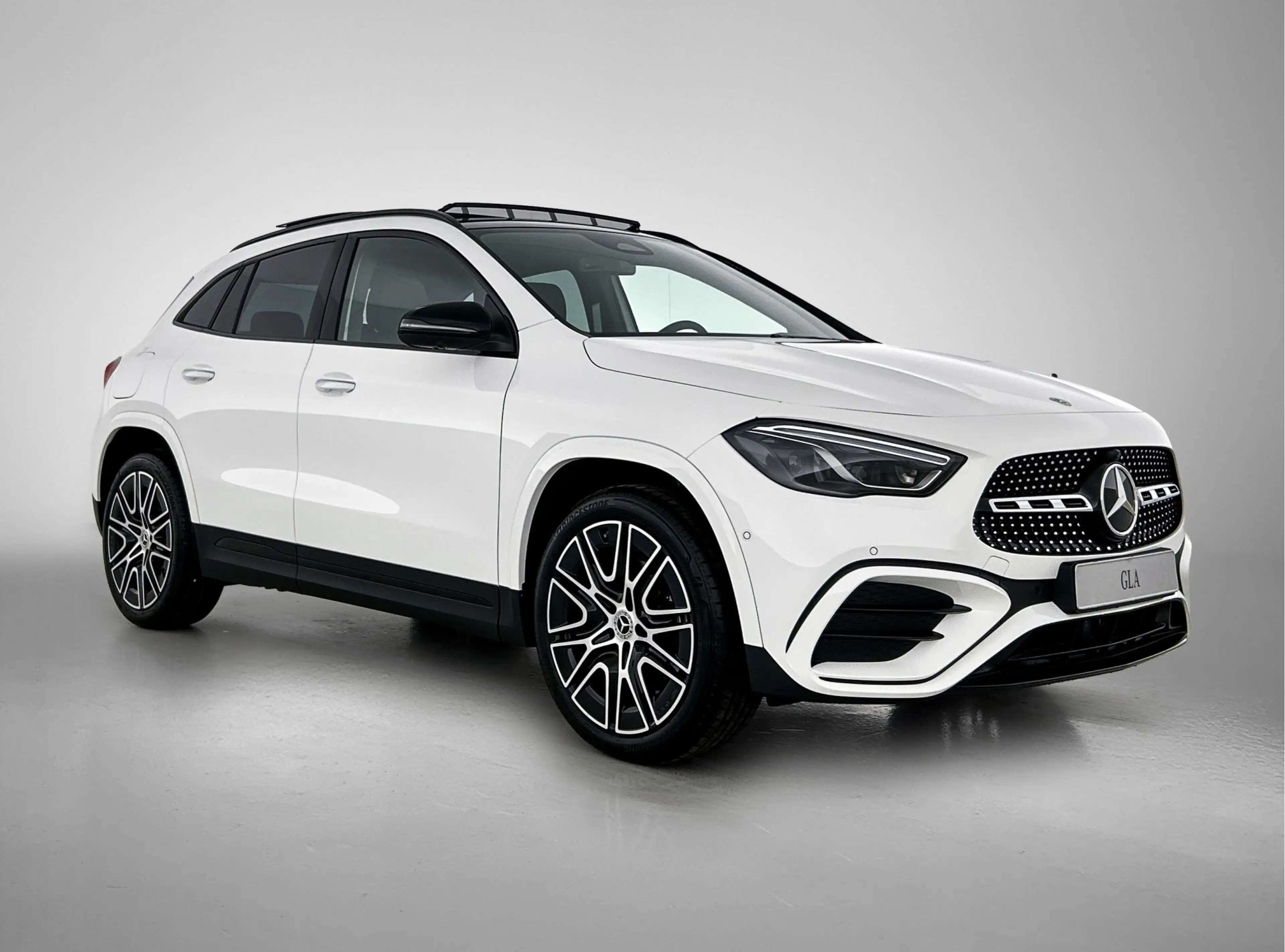 Mercedes-Benz GLA 250 e 140 Year Edition | Plus pakket | Nightpakket | T — photo 15