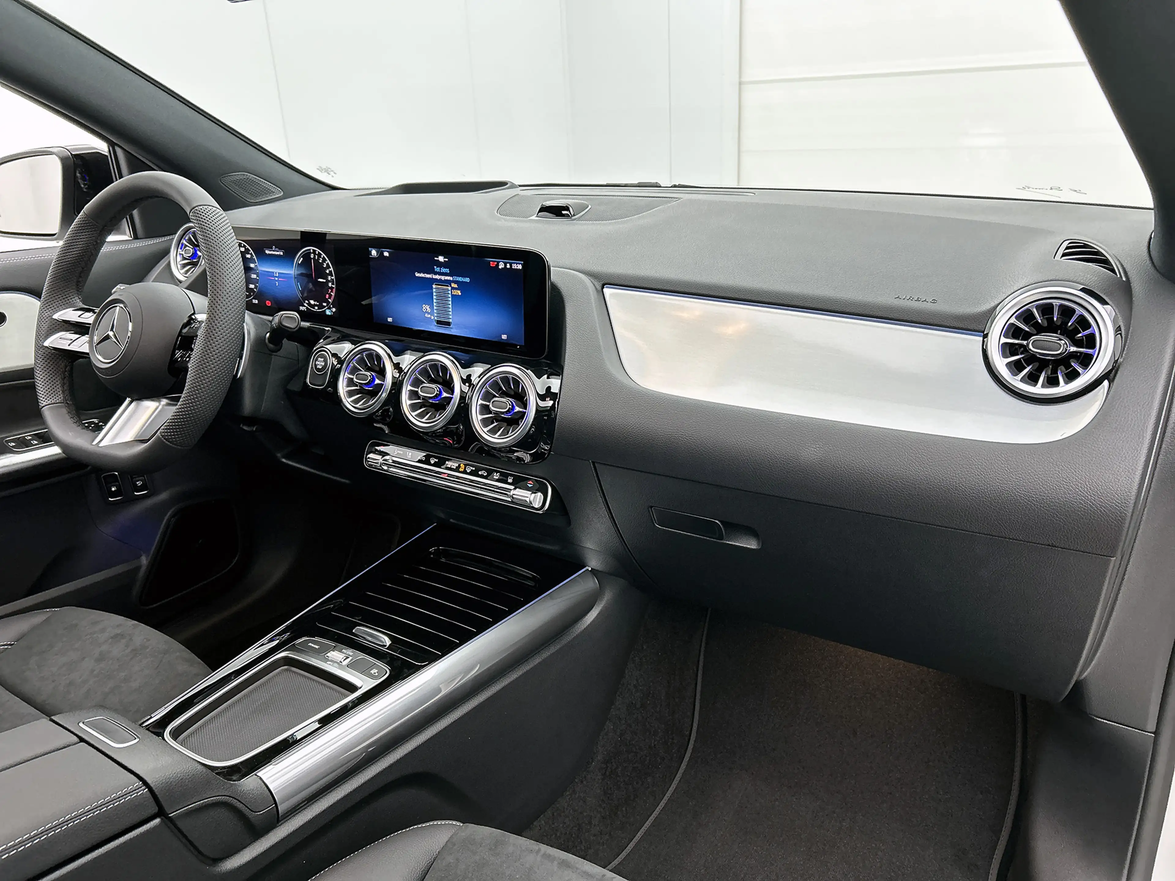 Mercedes-Benz GLA 250 e 140 Year Edition | Plus pakket | Nightpakket | T — photo 7