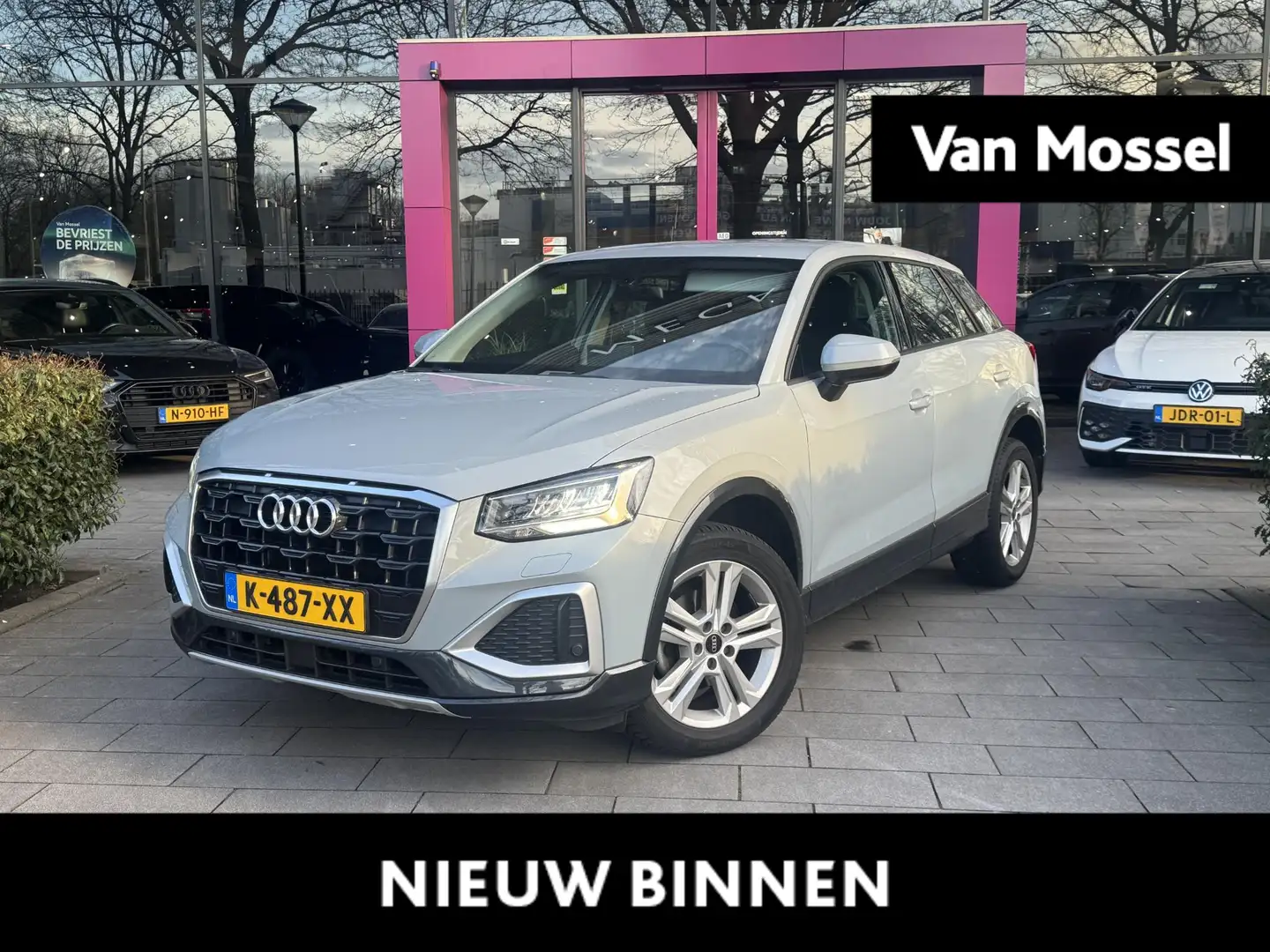 Audi Q2 35 TFSI Business Edition | WORDT VERWACHT | APPLE Gris - 1