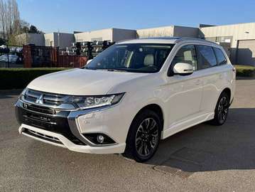 2.0 4WD Plug-In Hybrid Plus VAT/FULLOPTION/PANO