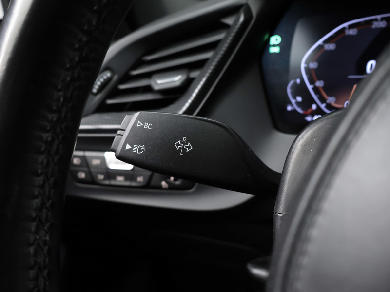 BMW 118 1-serie 118i Executive Edition M Sport (SCHUIFDAK, — photo 9