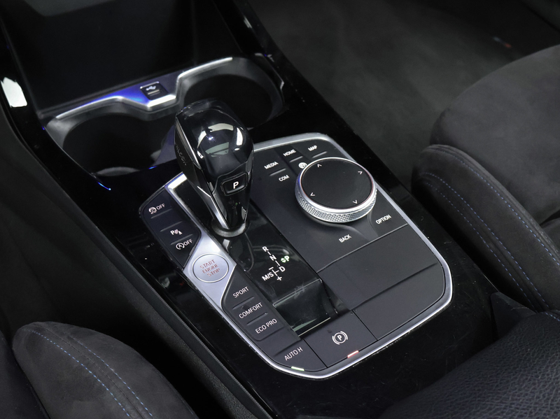 BMW 118 1-serie 118i Executive Edition M Sport (SCHUIFDAK, — photo 17