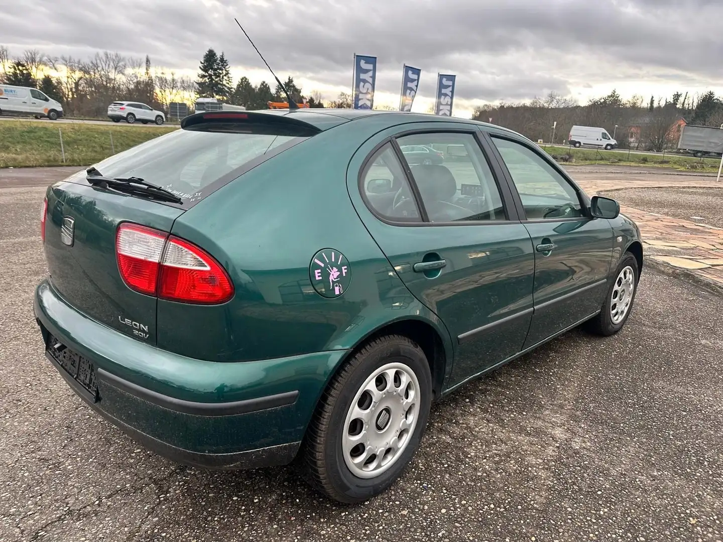 SEAT Leon 1.8 Benzin AUTOMATIK Kamera Leder 108Tkm. Grün - 2