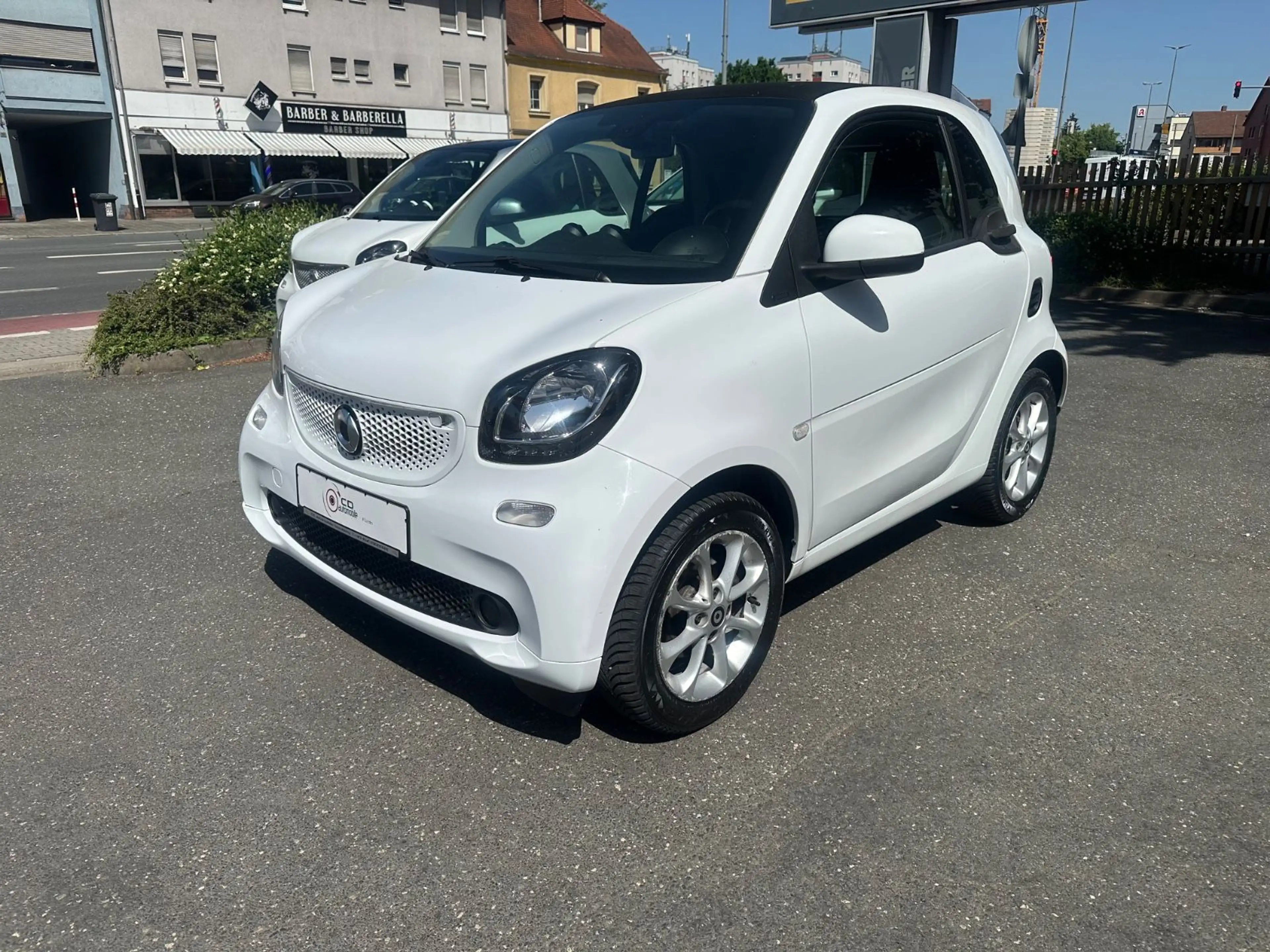 smart forTwo fortwo coupe Basis 52 kW — photo 3
