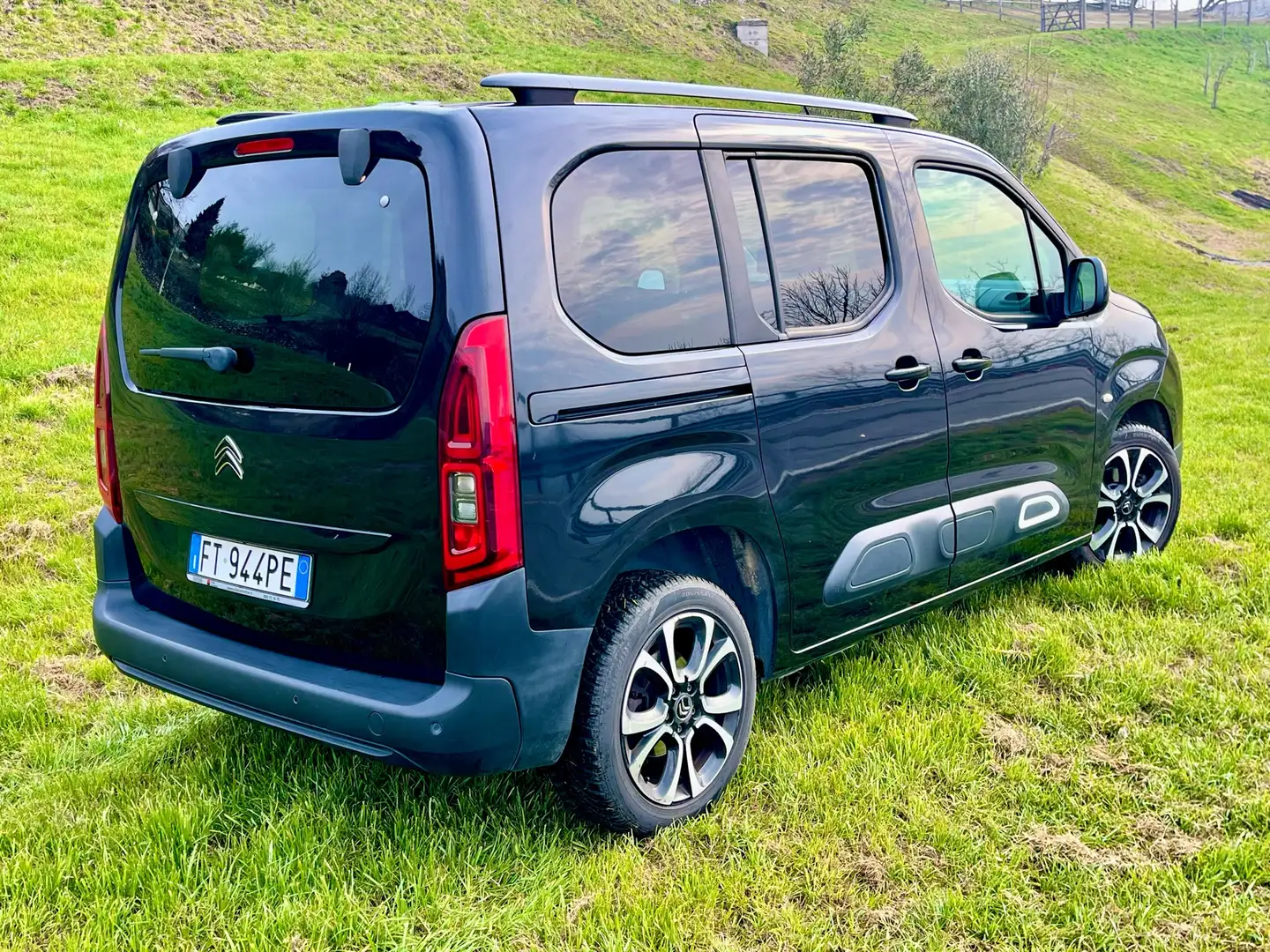 Citroen Berlingo BlueHDi 100 S&S M Feel Nero - 2