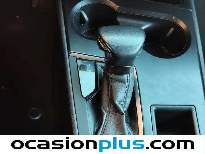 Lexus UX 2024, foto 5