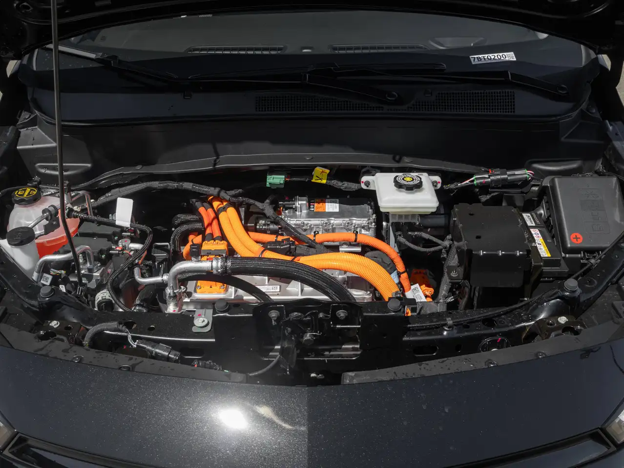 Chevrolet Bolt снимка Chevrolet Bolt