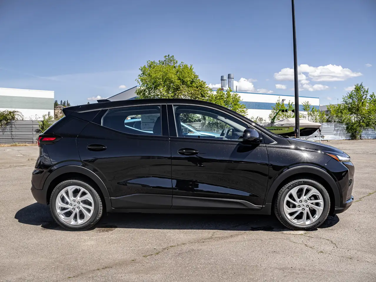 Chevrolet Bolt снимка Chevrolet Bolt