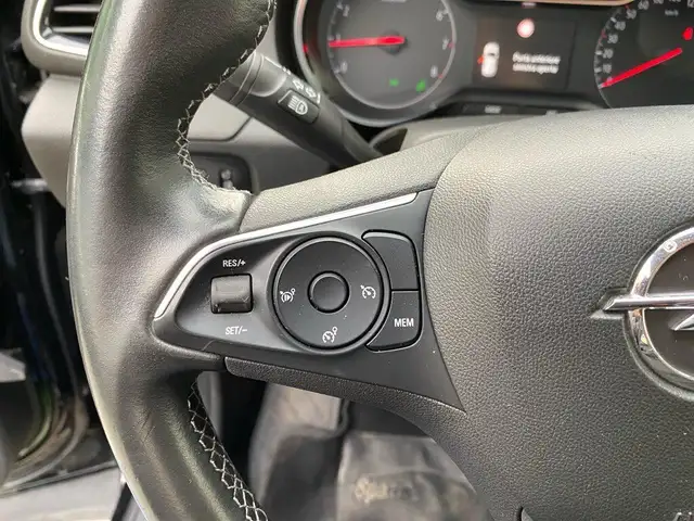 Opel Grandland X view 13
