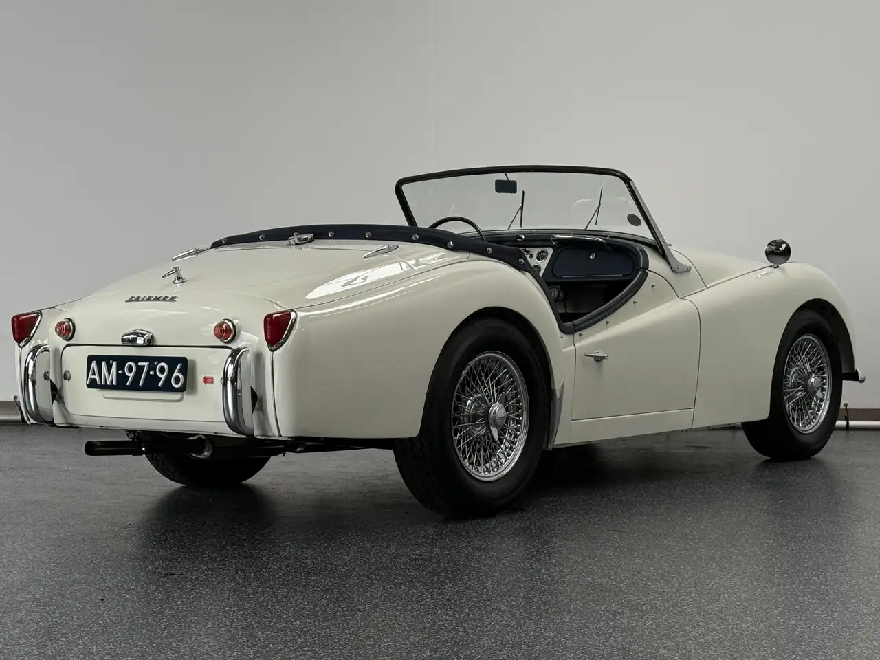 Triumph TR3 A | Body-off gerestaureerd | Kant-en-klaar voor uw, foto 2