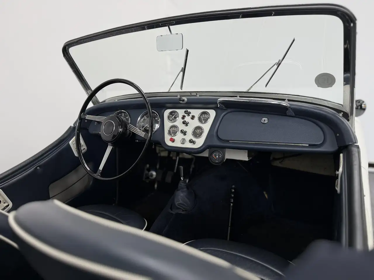 Triumph TR3 A | Body-off gerestaureerd | Kant-en-klaar voor uw, foto 4