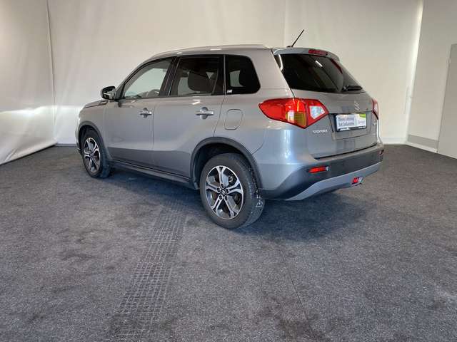 Suzuki Vitara 1.6 Navi Klima Kamera SHZ Pano LED 4x4