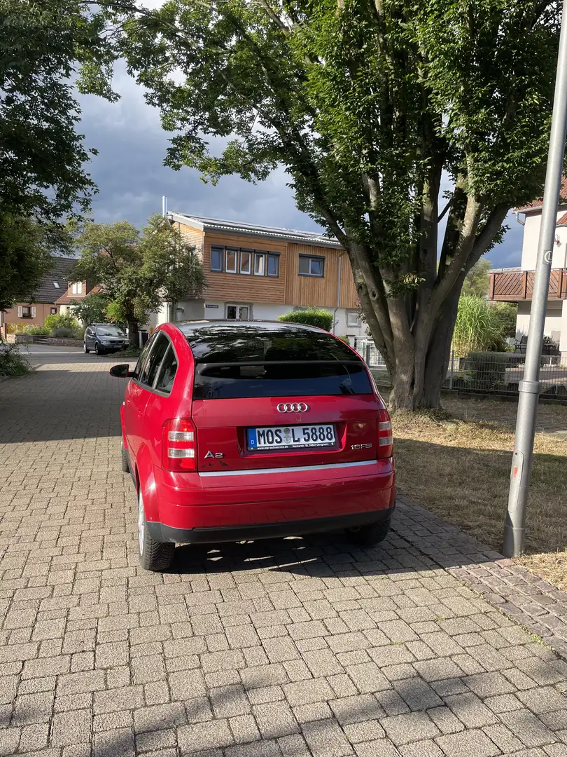 Audi A2 1.6 FSI Piros - 2
