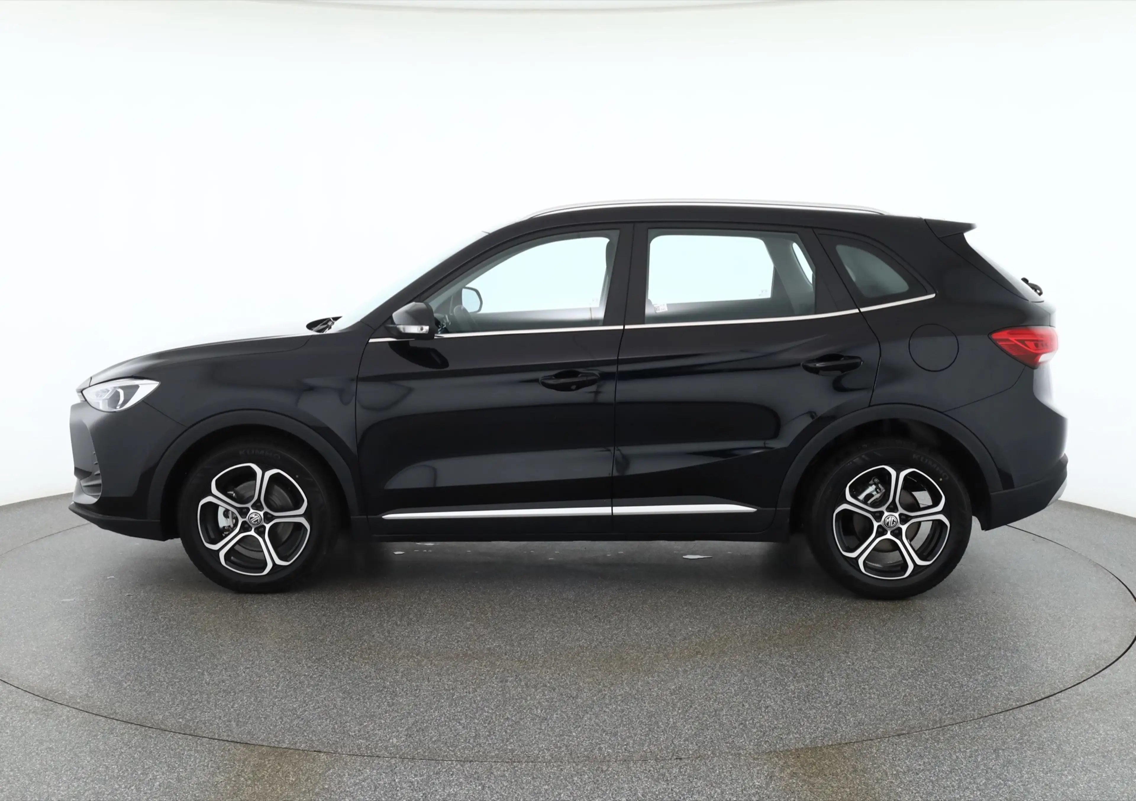 MG ZS 1.5 Hybrid Comfort Aut. LED ACC Navi Kamera — photo 2