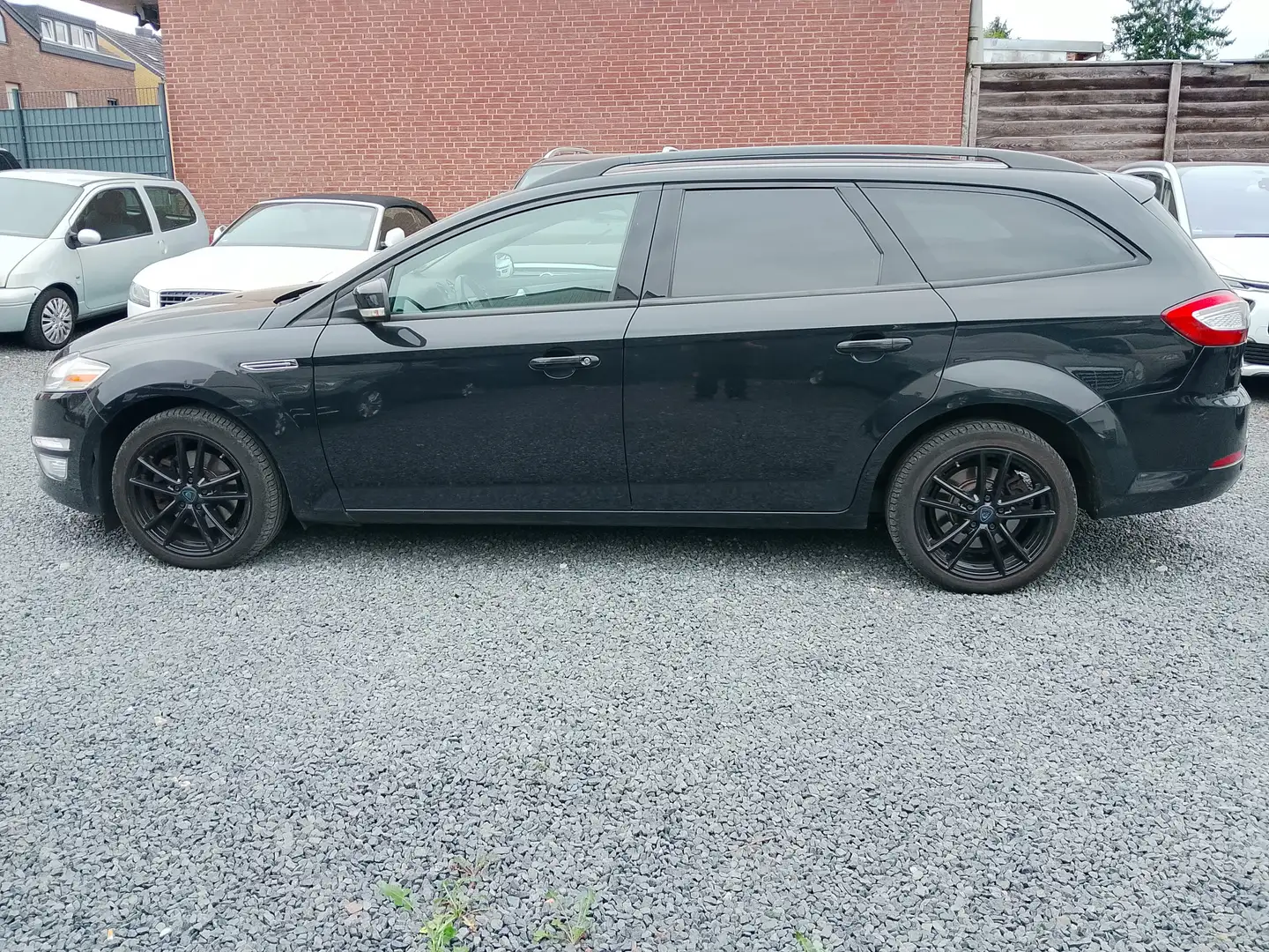 Ford Mondeo 1.6 TDCI Trend Kombi PDC/Sitzheizung - 2