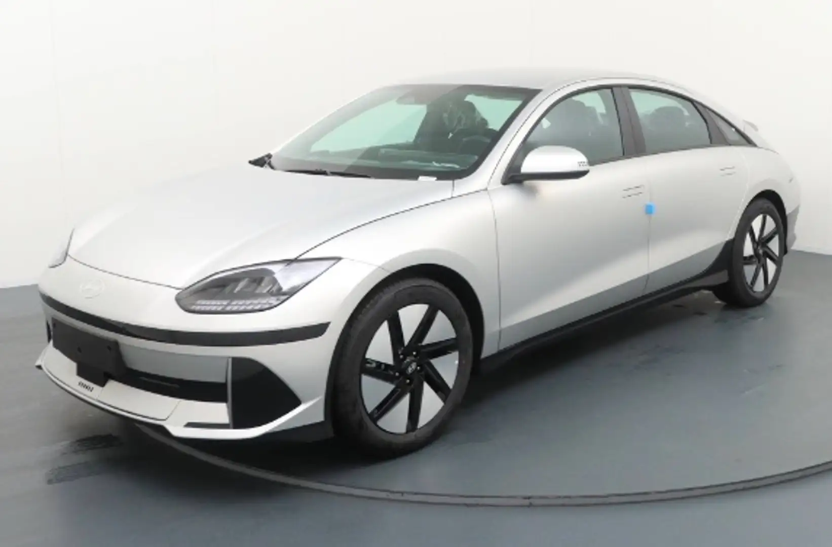 Hyundai IONIQ 6 77,4 kWh - RWD 228 Comfort Plus Grau - 1